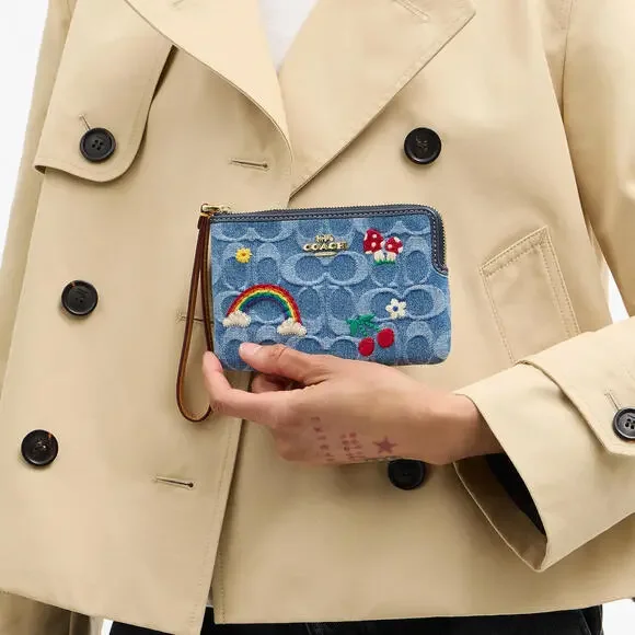 Coach Corner Zip Wristlet In Signature Denim NWT - Picture 8 of 8